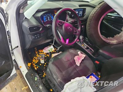 Zdjęcie 8 z 13 samochodu: 2019 HYUNDAI SANTA FE SEL 2.4L VIN:5NMS3CAD5KH088968 - miniatura