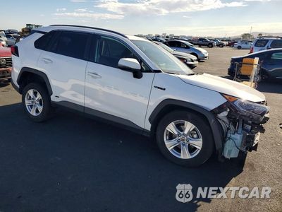 Czwarte zdjęcie samochodu z boku: 2021 TOYOTA RAV4 XLE VIN:4T3RWRFV3MU034884 - miniatura