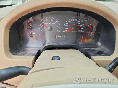 Zdjęcie 9 z 12 samochodu: 2005 FORD F150 VIN:1FTRX12W55FA32294 - miniatura