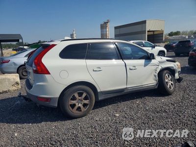 Trzecie zdjęcie samochodu z tyłu: 2010 VOLVO XC60 3.2 VIN:YV4982DL0A2079253 - miniatura