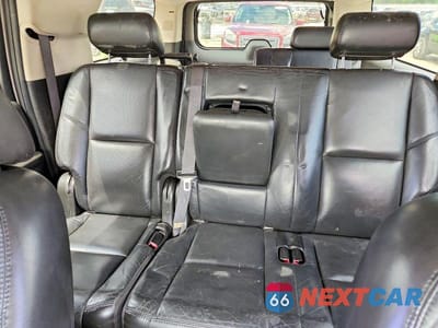 Zdjęcie 10 z 13 samochodu: 2007 CADILLAC ESCALADE ESV VIN:1GYFK66887R208938 - miniatura