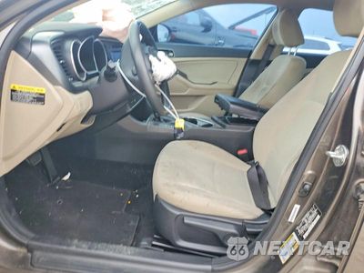 Zdjęcie 7 z 12 samochodu: 2015 KIA OPTIMA LX VIN:5XXGM4A79FG352099 - miniatura