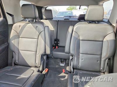 Zdjęcie 10 z 13 samochodu: 2019 CHEVROLET TRAVERSE LT VIN:1GNEVHKW1KJ261617 - miniatura