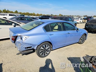 Trzecie zdjęcie samochodu z tyłu: 2017 HONDA ACCORD HYBRID EXL VIN:JHMCR6F58HC020286 - miniatura