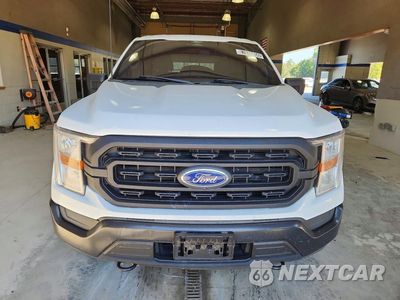 Piąte zdjęcie samochodu w środku: 2022 FORD F150 SUPERCREW VIN:1FTFW1ED0NFB03465 - miniatura