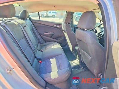 Zdjęcie 10 z 12 samochodu: 2018 CHEVROLET CRUZE LT VIN:1G1BE5SMXJ7182637 - miniatura