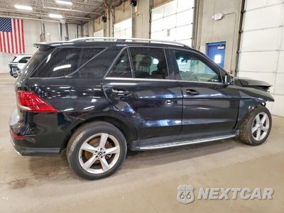 Trzecie zdjęcie samochodu z tyłu: 2017 MERCEDES-BENZ GLE 350 4MATIC VIN:4JGDA5HB7HA934398 - miniatura