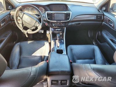 Zdjęcie 8 z 12 samochodu: 2016 HONDA ACCORD EXL VIN:1HGCR2F99GA167578 - miniatura