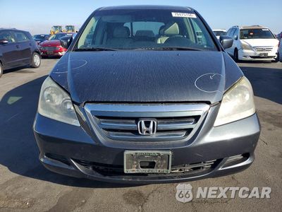 Piąte zdjęcie samochodu w środku: 2005 HONDA ODYSSEY EXL VIN:5FNRL38785B115679 - miniatura