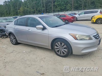 Czwarte zdjęcie samochodu z boku: 2011 HONDA ACCORD EXL VIN:1HGCP2F89BA100436 - miniatura