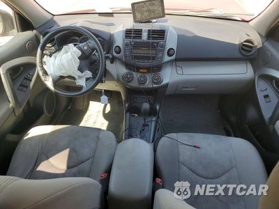 Zdjęcie 8 z 13 samochodu: 2011 TOYOTA RAV4 BASE VIN:2T3BF4DV7BW134491 - miniatura