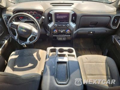 Zdjęcie 8 z 12 samochodu: 2019 CHEVROLET SILVERADO C1500 LT VIN:1GCRWCEK3KZ306626 - miniatura