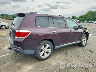 Trzecie zdjęcie samochodu z tyłu: 2013 TOYOTA HIGHLANDER LIMITED VIN:5TDDK3EH6DS179238 - miniatura