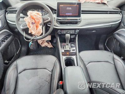 Zdjęcie 8 z 13 samochodu: 2024 JEEP COMPASS LATITUDE LUX VIN:3C4NJDFN8RT155036 - miniatura