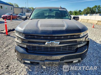 Piąte zdjęcie samochodu w środku: 2019 CHEVROLET SILVERADO K1500 RST VIN:1GCRYEEK8KZ318700 - miniatura