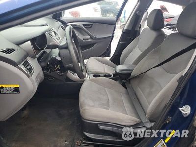 Zdjęcie 7 z 12 samochodu: 2013 HYUNDAI ELANTRA GLS VIN:KMHDH4AE2DU485263 - miniatura