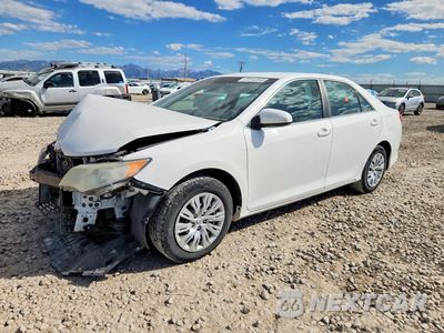 2013 TOYOTA CAMRY LE 4T1BF1FKXDU652172 - główne zdjęcie licytacji z USA - miniatura