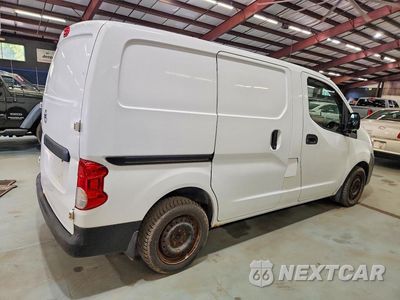 Trzecie zdjęcie samochodu z tyłu: 2015 NISSAN NV200 S VIN:3N6CM0KN9FK710541 - miniatura