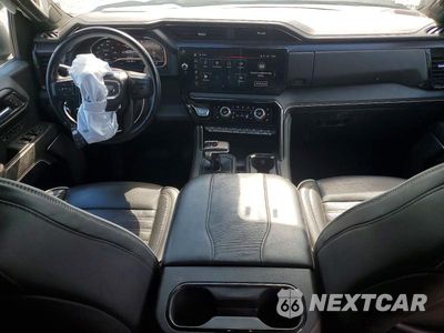 Zdjęcie 8 z 12 samochodu: 2024 GMC SIERRA K1500 AT4X VIN:3GTUUFEL3RG283580 - miniatura