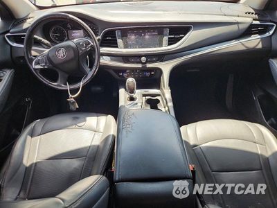 Zdjęcie 8 z 12 samochodu: 2020 BUICK ENCLAVE ESSENCE VIN:5GAERBKW7LJ138045 - miniatura
