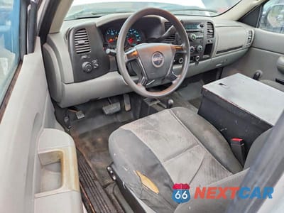 Zdjęcie 8 z 12 samochodu: 2008 GMC SIERRA K1500 VIN:1GTEK14X08Z270981 - miniatura