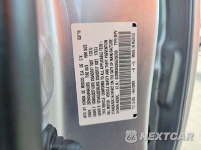 Zdjęcie 13 z 13 samochodu: 2016 HONDA CR-V EX VIN:3CZRM3H52GG706769 - miniatura