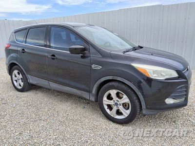 Czwarte zdjęcie samochodu z boku: 2015 FORD ESCAPE SE VIN:1FMCU0G97FUB50383 - miniatura