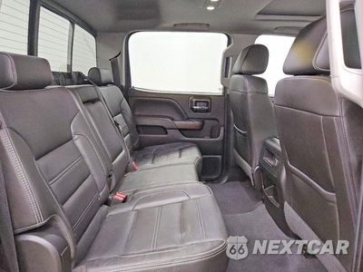 Zdjęcie 10 z 12 samochodu: 2019 GMC SIERRA K2500 DENALI VIN:1GT12SEY6KF215147 - miniatura