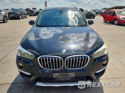 Piąte zdjęcie samochodu w środku: 2018 BMW X1 XDRIVE28I VIN:WBXHT3C38J5K21905 - miniatura
