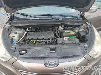 Zdjęcie 12 z 13 samochodu: 2013 HYUNDAI TUCSON GLS VIN:KM8JU3AC8DU557493 - miniatura