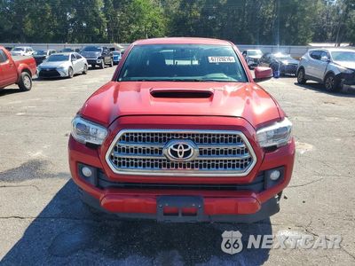 Piąte zdjęcie samochodu w środku: 2017 TOYOTA TACOMA TRD SPORT VIN:3TMAZ5CN3HM047644 - miniatura