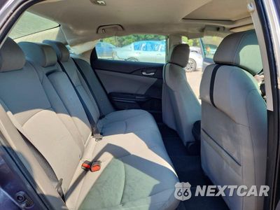 Zdjęcie 10 z 13 samochodu: 2017 HONDA CIVIC EX VIN:19XFC2F79HE079530 - miniatura
