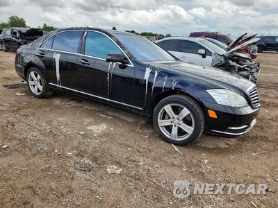 Czwarte zdjęcie samochodu z boku: 2010 MERCEDES-BENZ S 550 4MATIC VIN:WDDNG8GB1AA289544 - miniatura