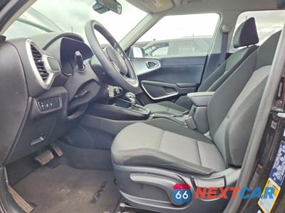Zdjęcie 7 z 12 samochodu: 2025 KIA SOUL LX VIN:KNDJ23AU3S7937498 - miniatura