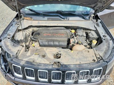Zdjęcie 11 z 12 samochodu: 2018 JEEP COMPASS LATITUDE VIN:3C4NJDBB4JT470206 - miniatura