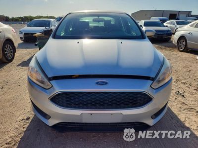 Piąte zdjęcie samochodu w środku: 2018 FORD FOCUS SE VIN:1FADP3F26JL240232 - miniatura