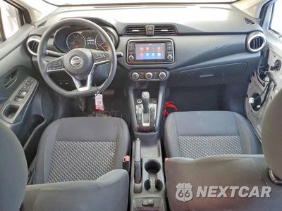 Zdjęcie 8 z 13 samochodu: 2020 NISSAN VERSA S VIN:3N1CN8DV7LL894916 - miniatura