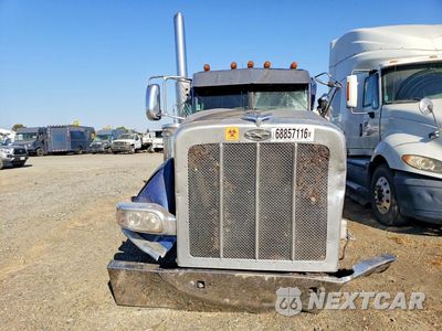 Piąte zdjęcie samochodu w środku: 2019 PETERBILT 389 SEMI TRUCK VIN:1XPXD49X8KD630272 - miniatura