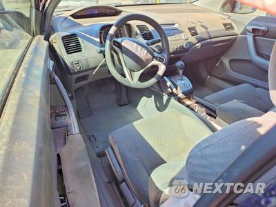 Zdjęcie 8 z 12 samochodu: 2010 HONDA CIVIC LX VIN:2HGFG1B62AH536783 - miniatura