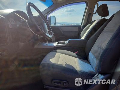 Zdjęcie 7 z 12 samochodu: 2012 NISSAN TITAN SV VIN:1N6BA0EC2CN313774 - miniatura