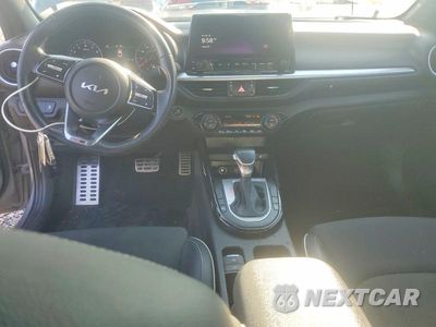 Zdjęcie 8 z 12 samochodu: 2024 KIA FORTE GT LINE VIN:3KPF54AD5RE713629 - miniatura
