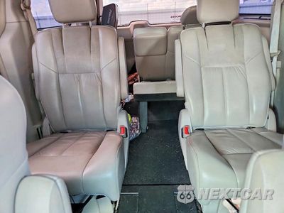 Zdjęcie 10 z 13 samochodu: 2013 CHRYSLER TOWN & COUNTRY LIMITED VIN:2C4RC1GG1DR534577 - miniatura