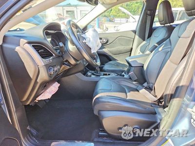 Zdjęcie 7 z 14 samochodu: 2021 JEEP CHEROKEE LIMITED VIN:1C4PJMDX4MD177840 - miniatura