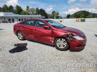 Czwarte zdjęcie samochodu z boku: 2011 HYUNDAI SONATA GLS VIN:5NPEB4AC2BH183181 - miniatura