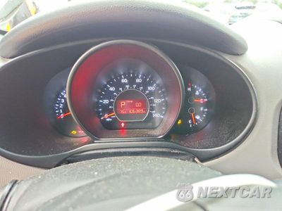 Zdjęcie 9 z 12 samochodu: 2015 KIA SOUL BASE VIN:KNDJN2A21F7777448 - miniatura