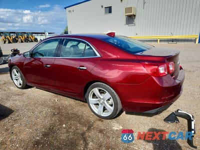 Drugie zdjęcie samochodu z przodu: 2015 CHEVROLET MALIBU LTZ VIN:1G11G5SX4FF304017 - miniatura