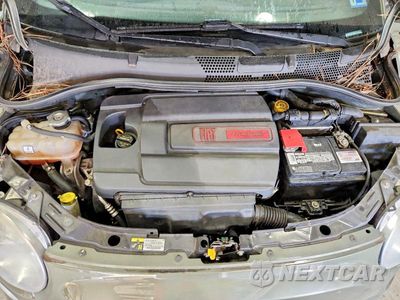 Zdjęcie 11 z 12 samochodu: 2015 FIAT 500 SPORT VIN:3C3CFFBR1FT509248 - miniatura