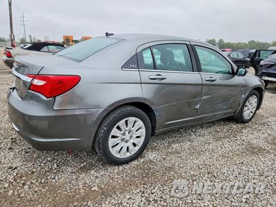 Trzecie zdjęcie samochodu z tyłu: 2012 CHRYSLER 200 LX VIN:1C3CCBAB3CN222799 - miniatura