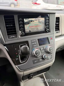 Zdjęcie 6 z 11 samochodu: 2020 TOYOTA SIENNA L VIN:5TDZZ3DCXLS043488 - miniatura