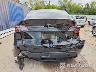 Zdjęcie 6 z 12 samochodu: 2022 TESLA MODEL Y VIN:7SAYGDEE1NF345205 - miniatura